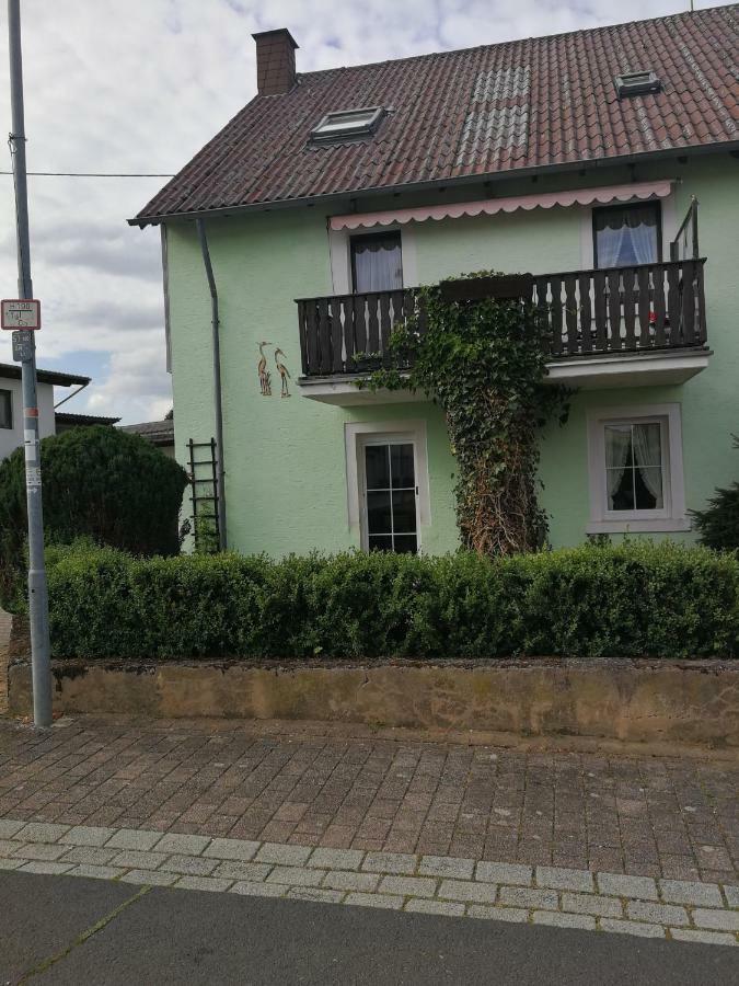 Appartement Eifel Im Haus Sybille Kelberg Eksteriør bilde